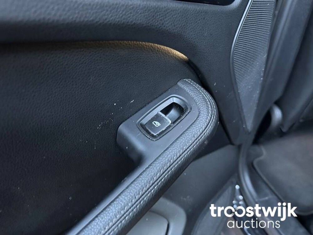 Porsche Macan  252hp 2018, G-758-PL