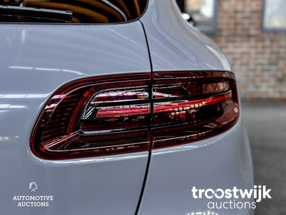 Porsche Macan  252hp 2018, G-758-PL