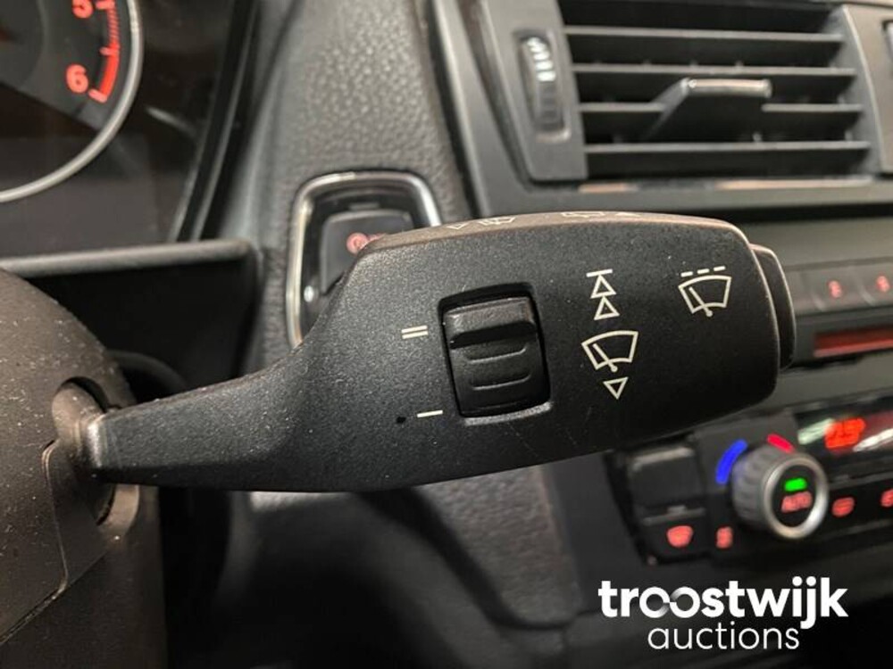 BMW 116d Business+ 1er 116PS 2012 -Orig. NL-, 61-TDL-5