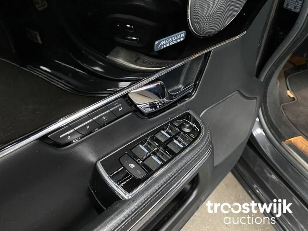 Jaguar XJ 2.0 Premium Luxury 241PS 2013 -Orig. NL-, 7-KBN-78