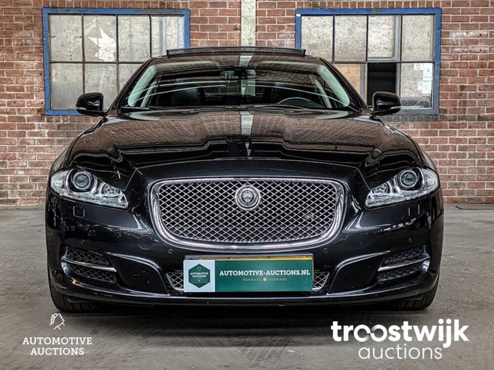 Jaguar XJ 2.0 Premium Luxury 241PS 2013 -Orig. NL-, 7-KBN-78