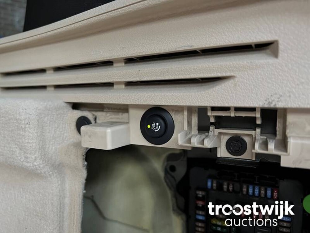 BMW X5 xDrive30d High Executive 258PS 2014 M-Sport 7-Sitzer Panoramadach - Anhängerkupplung, XF-067-S