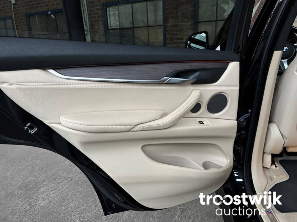 BMW X5 xDrive30d High Executive 258PS 2014 M-Sport 7-Sitzer Panoramadach - Anhängerkupplung, XF-067-S