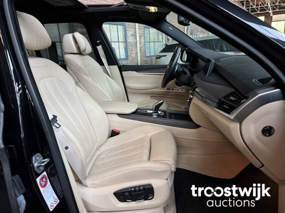 BMW X5 xDrive30d High Executive 258PS 2014 M-Sport 7-Sitzer Panoramadach - Anhängerkupplung, XF-067-S