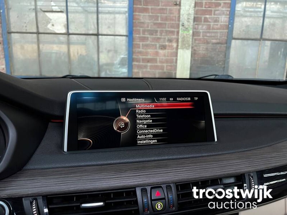 BMW X5 xDrive30d High Executive 258PS 2014 M-Sport 7-Sitzer Panoramadach - Anhängerkupplung, XF-067-S