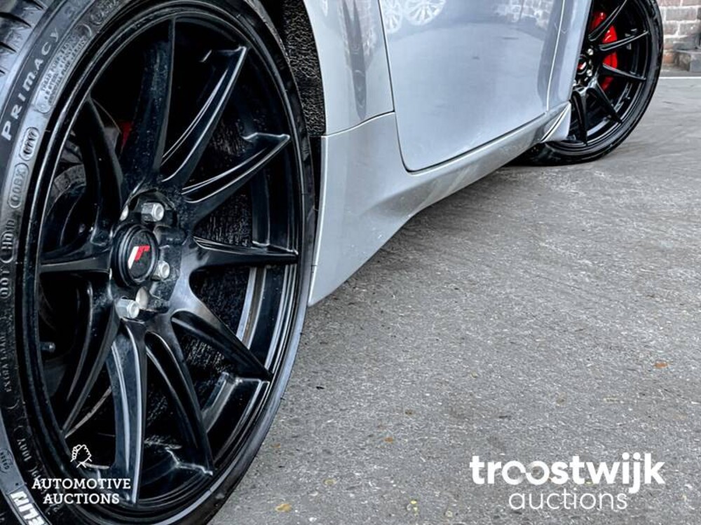 Nissan 370Z 3.7 V6 328 PS 2017