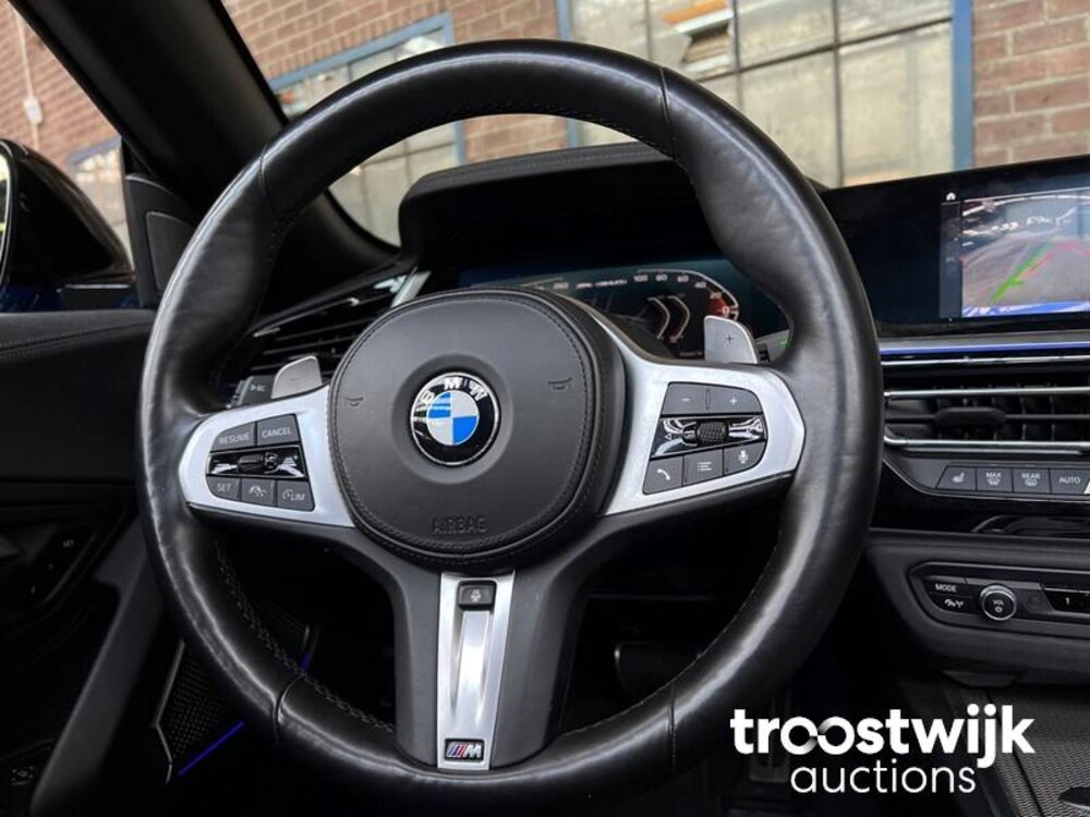 BMW Z4 Roadster M40i High Executive 340PS 2022, S-229-VB -Herstellergarantie-
