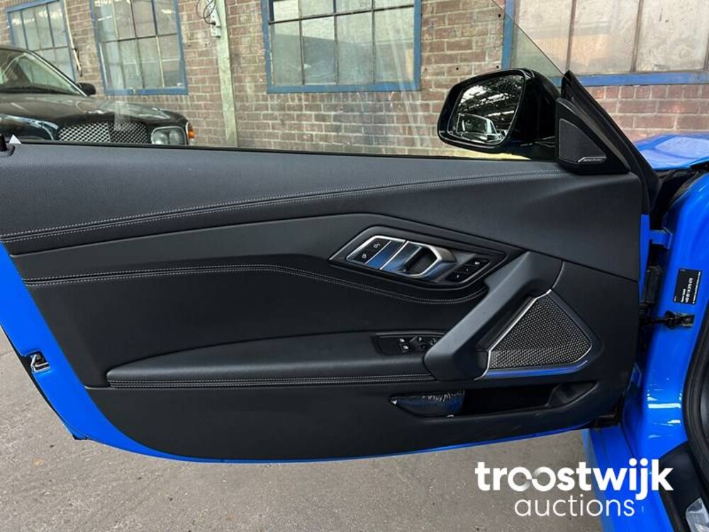 BMW Z4 Roadster M40i High Executive 340PS 2022, S-229-VB -Herstellergarantie-