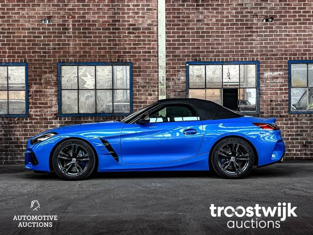 BMW Z4 Roadster M40i High Executive 340PS 2022, S-229-VB -Herstellergarantie-