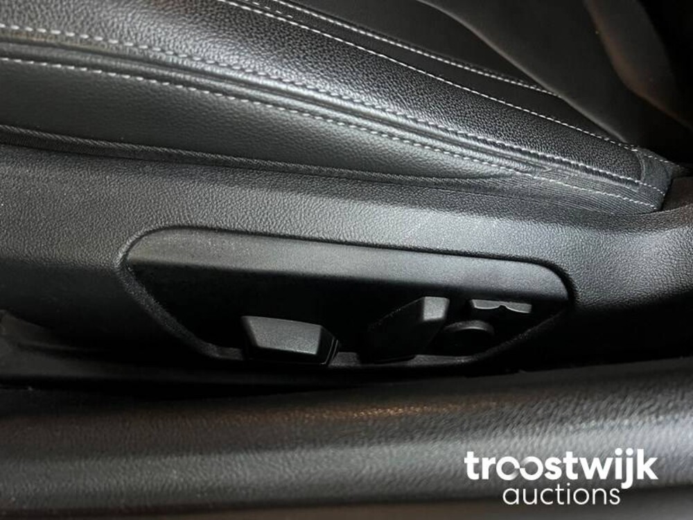 BMW Z4 Roadster M40i High Executive 340PS 2022, S-229-VB -Herstellergarantie-