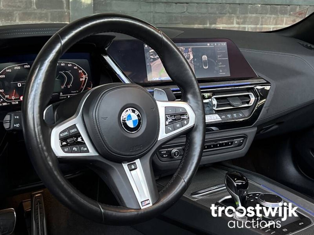 BMW Z4 Roadster M40i High Executive 340PS 2022, S-229-VB -Herstellergarantie-