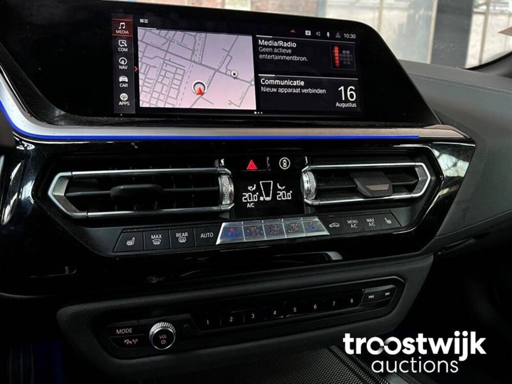 BMW Z4 Roadster M40i High Executive 340PS 2022, S-229-VB -Herstellergarantie-