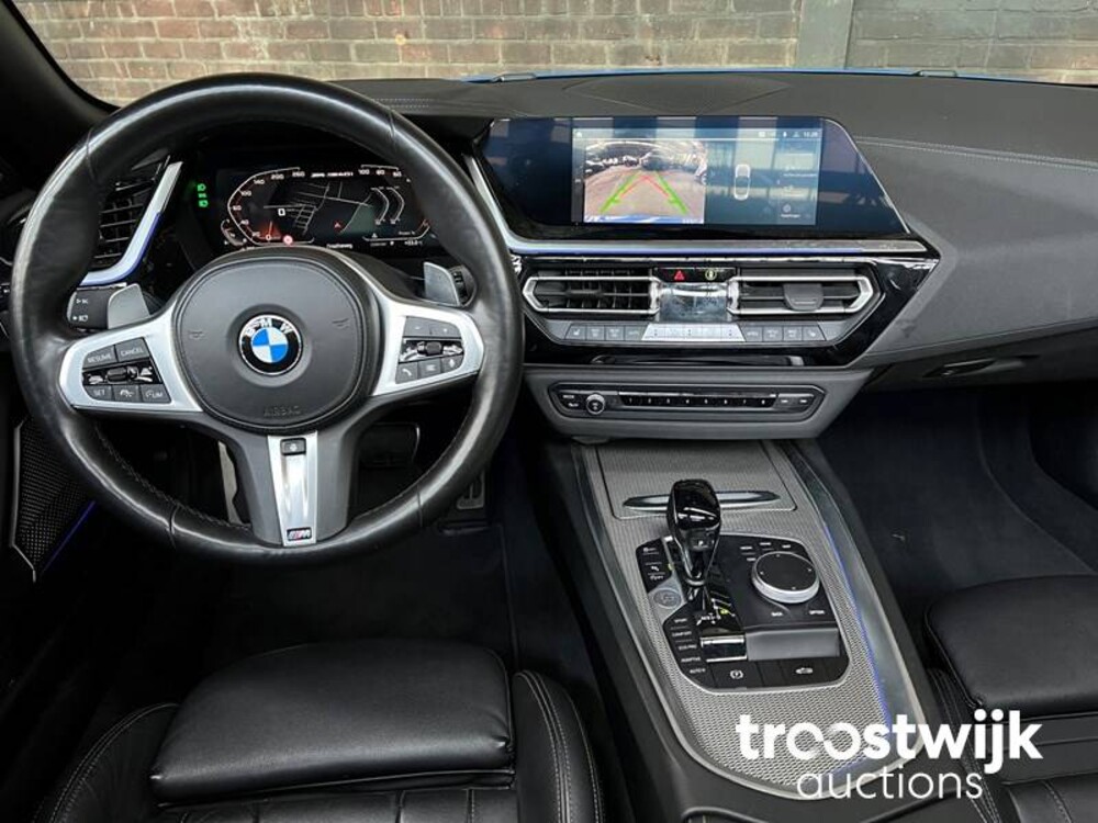 BMW Z4 Roadster M40i High Executive 340PS 2022, S-229-VB -Herstellergarantie-
