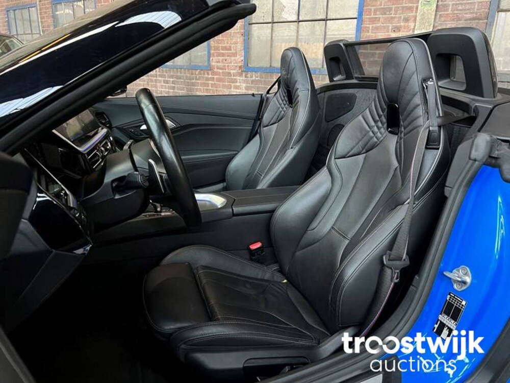 BMW Z4 Roadster M40i High Executive 340PS 2022, S-229-VB -Herstellergarantie-