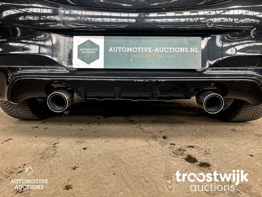 Opel Corsa 1.6 Turbo OPC 207hp 2015, P-368 Fernseher