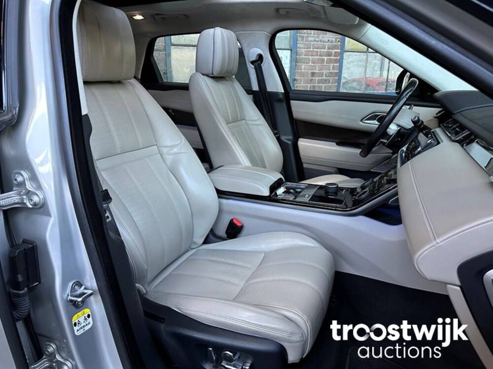 Land Rover Range Rover Velar 3.0 V6 AWD First Edition 300 PS 2018, RP-270-X