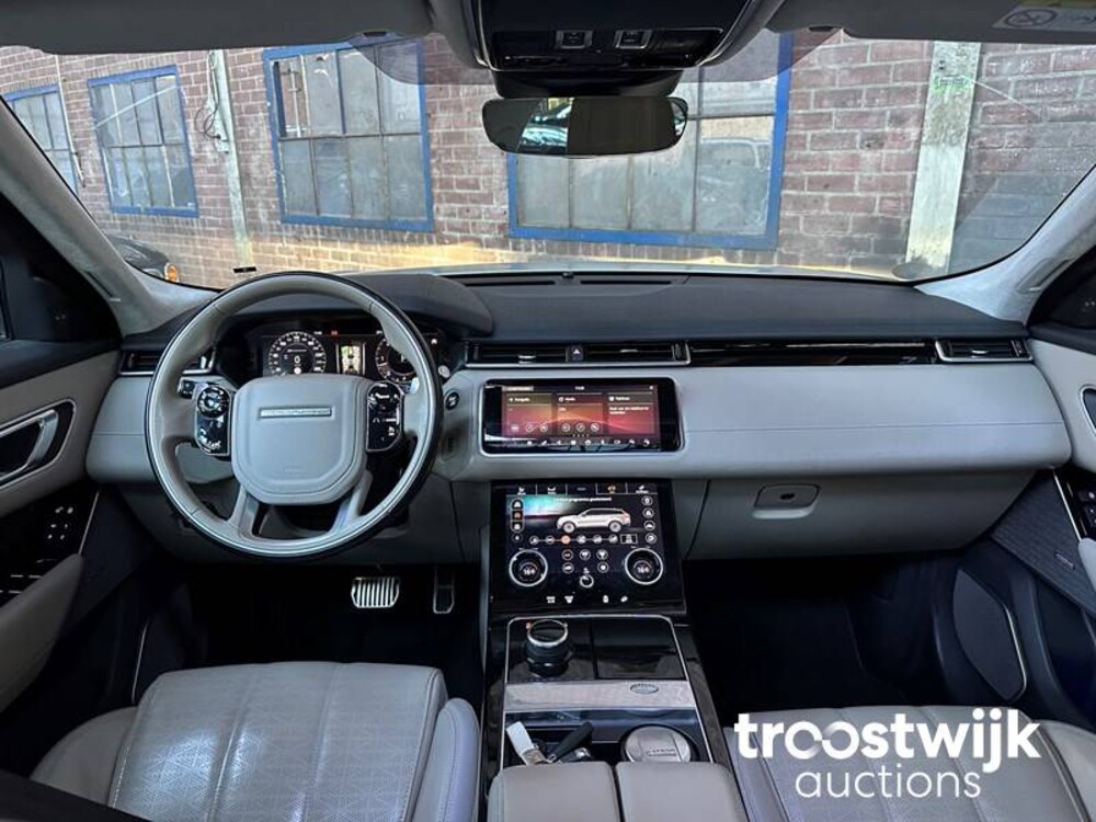 Land Rover Range Rover Velar 3.0 V6 AWD First Edition 300 PS 2018, RP-270-X