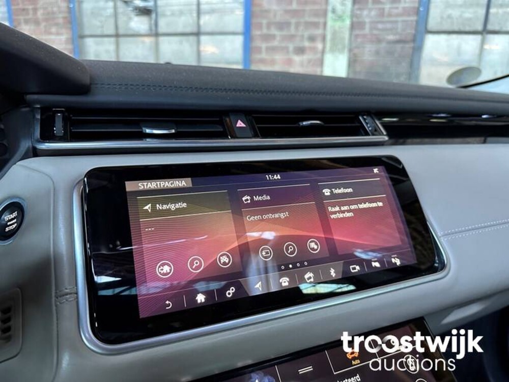 Land Rover Range Rover Velar 3.0 V6 AWD First Edition 300 PS 2018, RP-270-X