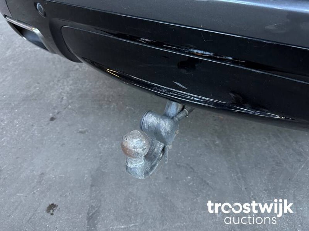 Land Rover Range Rover Velar 3.0 V6 AWD First Edition 300 PS 2018, RP-270-X