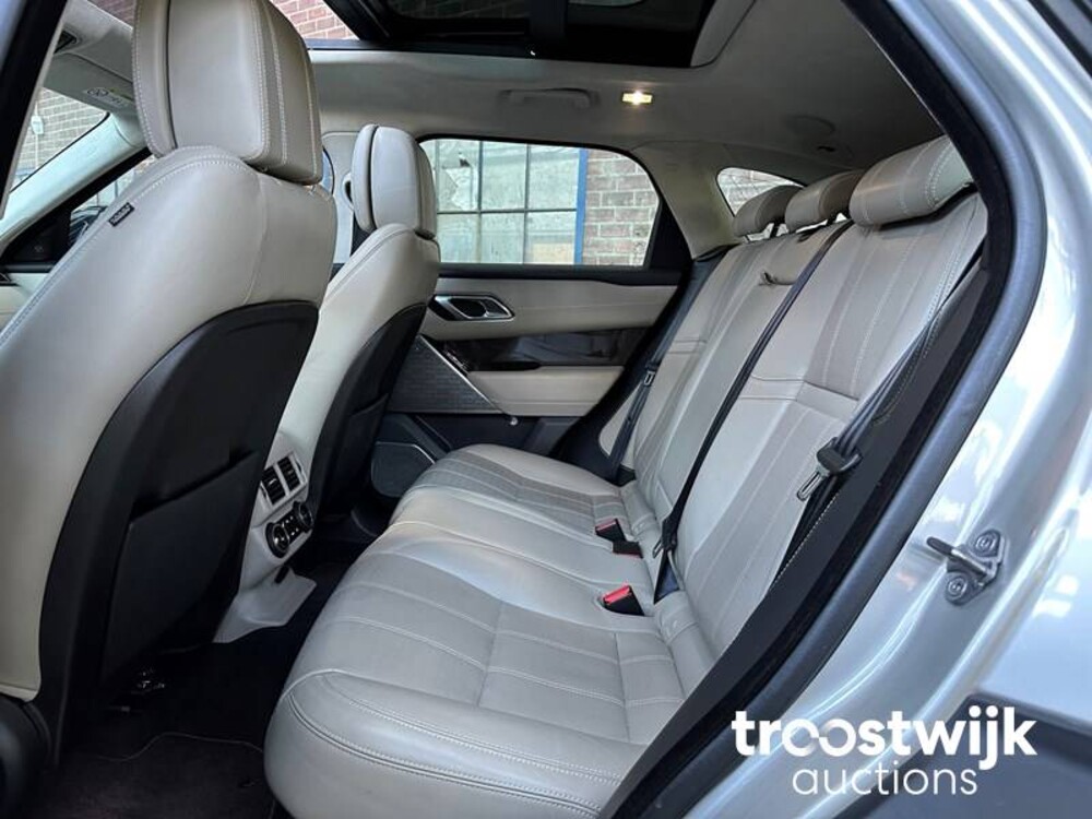 Land Rover Range Rover Velar 3.0 V6 AWD First Edition 300 PS 2018, RP-270-X
