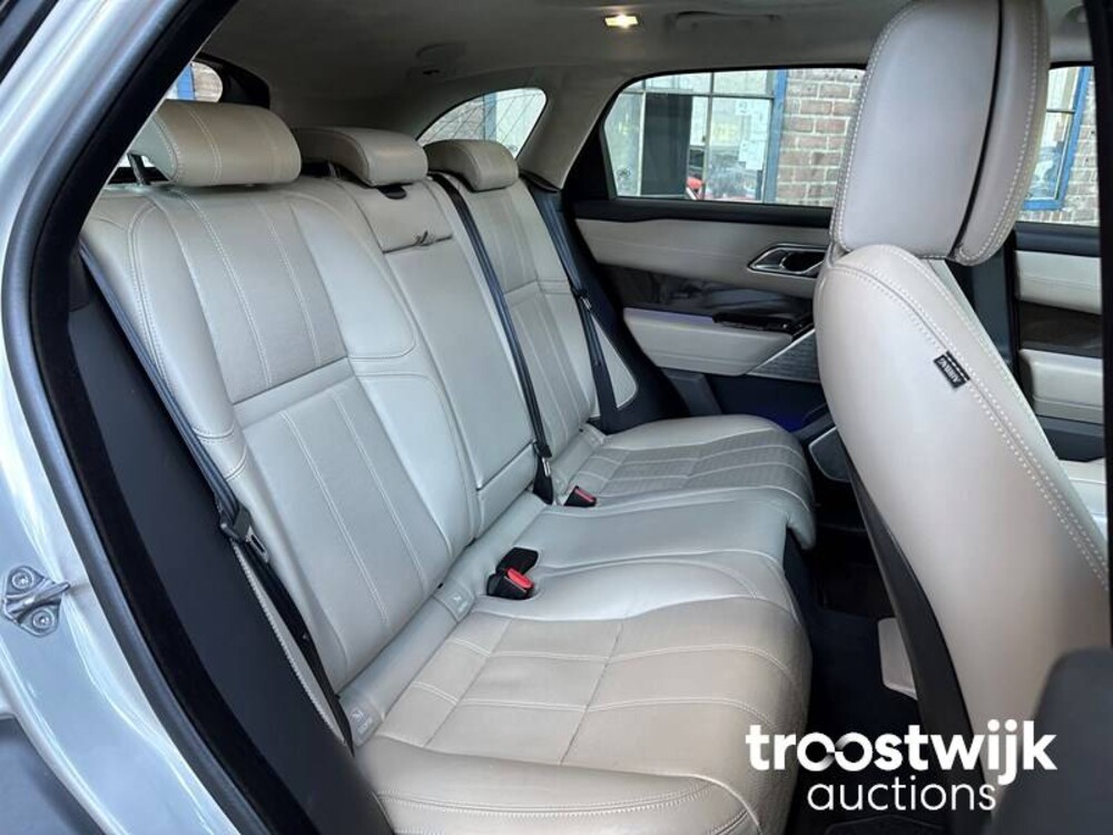 Land Rover Range Rover Velar 3.0 V6 AWD First Edition 300 PS 2018, RP-270-X