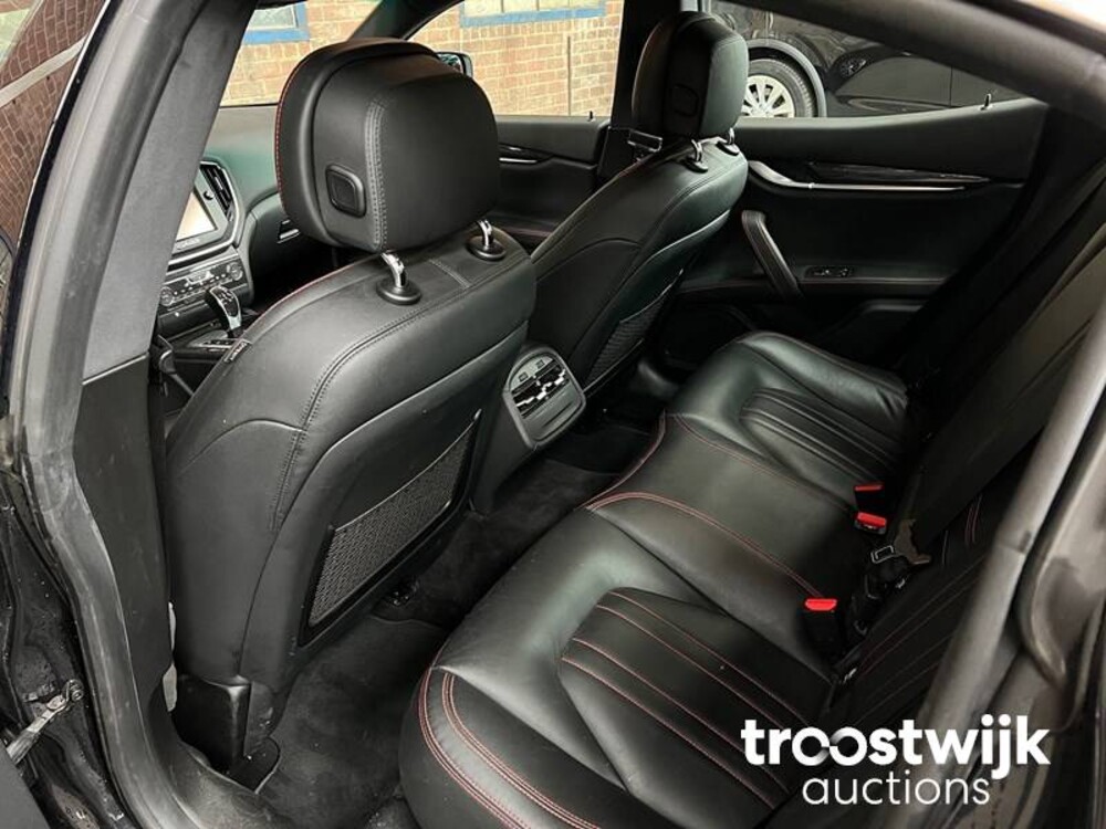 Maserati Ghibli 3.0 330PS 2015 -Orig. NL-, GD-346-F