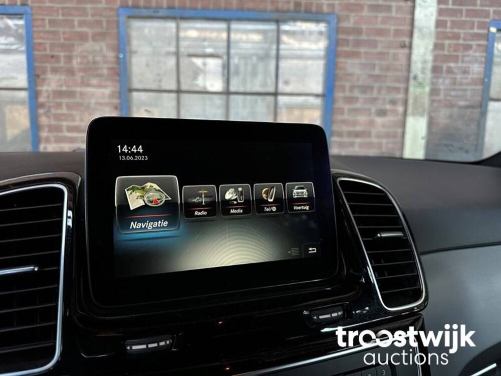 Mercedes-Benz GLE400 4Matic GLE-Klasse 333PS 2016, PV-558-D