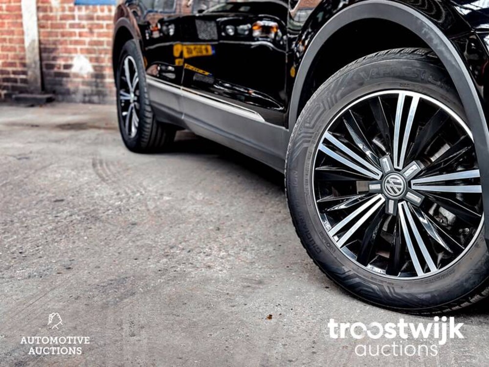 Volkswagen Tiguan 2.0 TDI Connected 190PS 2016, NF-933-L