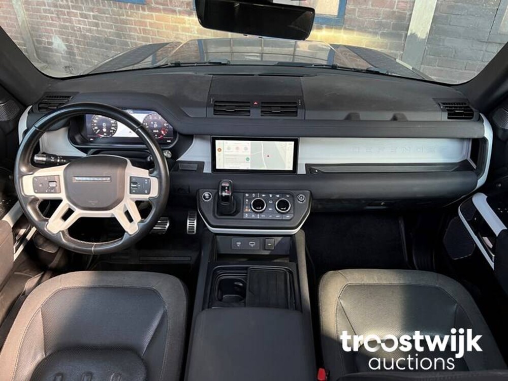 Land Rover Defender 3.0 D250 90 X-Dynamic SE 249 PS 2021, L-453-GX