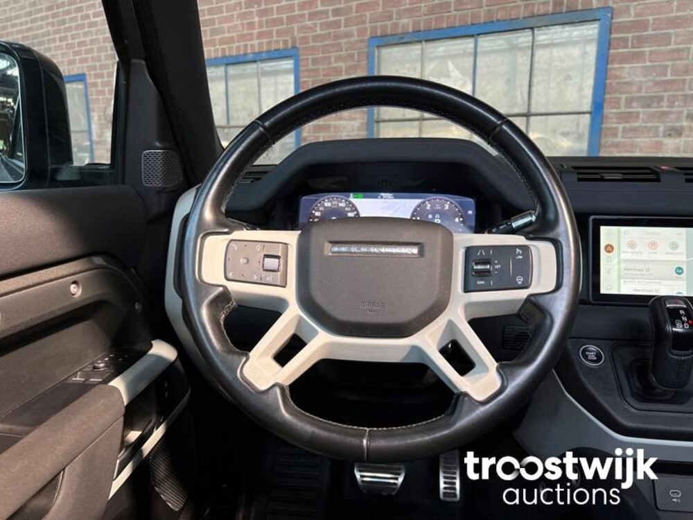 Land Rover Defender 3.0 D250 90 X-Dynamic SE 249 PS 2021, L-453-GX