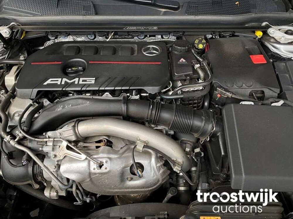 Mercedes-Benz CLA35 AMG 4Matic Premium Plus 306 PS 2019, J-752-SH