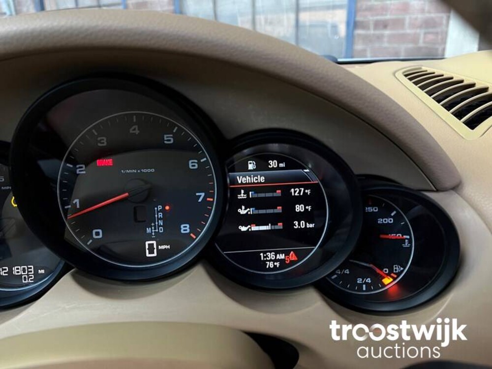 Porsche  Cayenne 3.6 V6 300 PS PDK 2012 