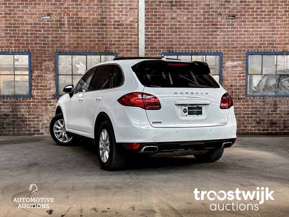 Porsche  Cayenne 3.6 V6 300 PS PDK 2012 