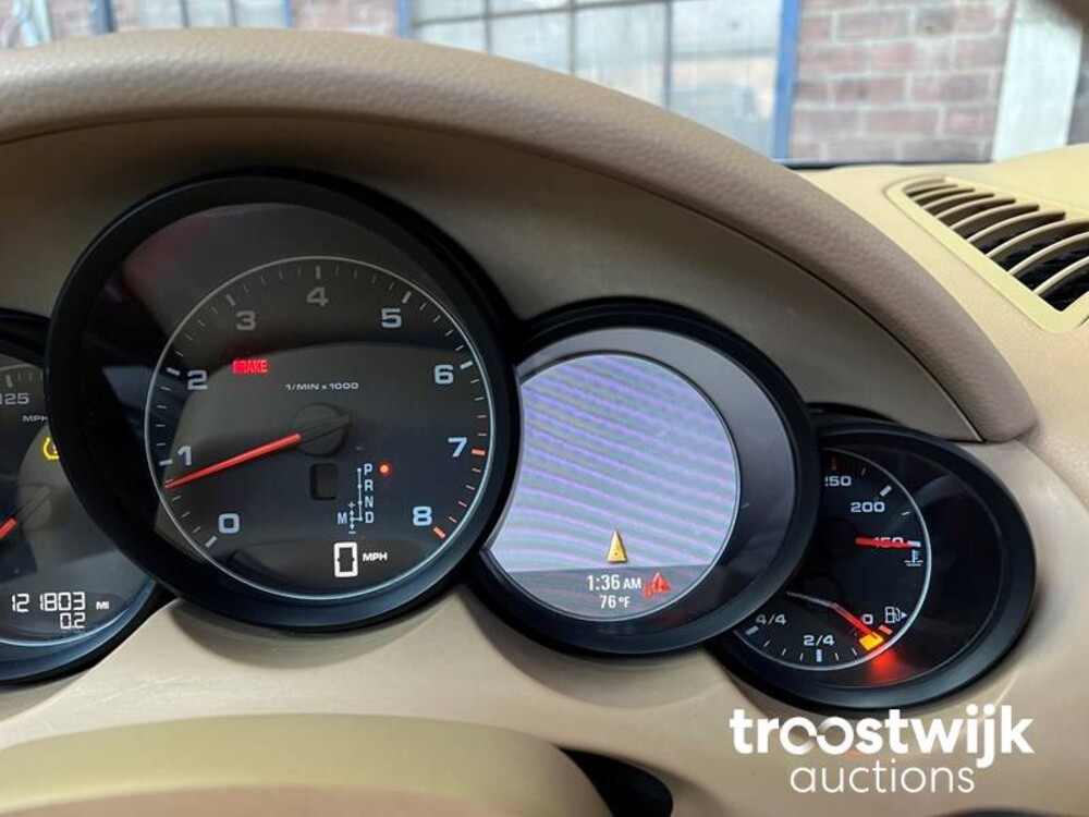 Porsche  Cayenne 3.6 V6 300 PS PDK 2012 