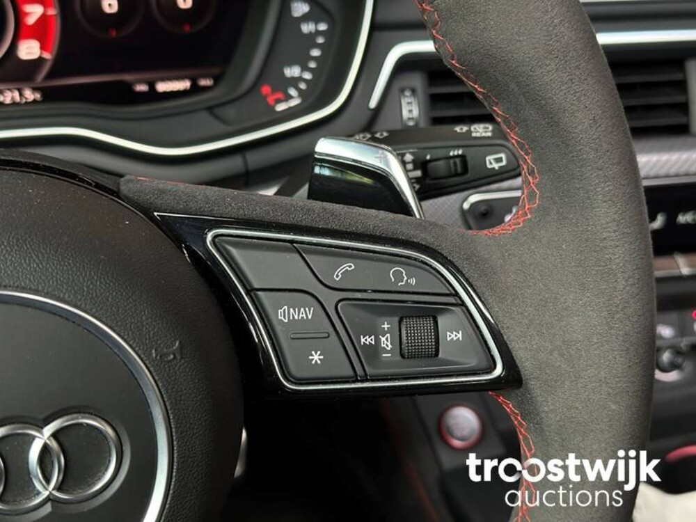 Audi RS4 Avant 2.9 TFSI V6 Quattro NEU-MODELL 450PS 2018, NL-Nummernschild