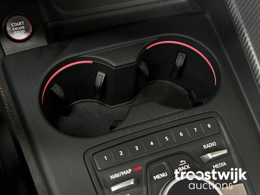 Audi RS4 Avant 2.9 TFSI V6 Quattro NEU-MODELL 450PS 2018, NL-Nummernschild