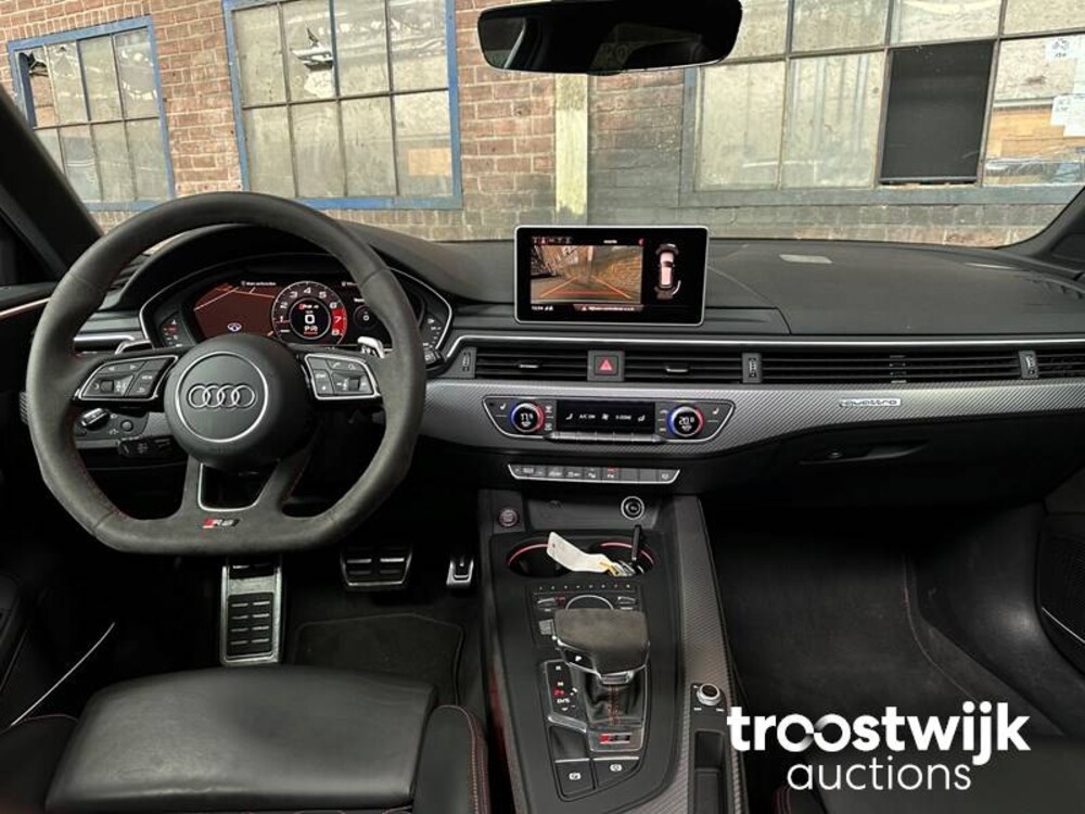 Audi RS4 Avant 2.9 TFSI V6 Quattro NEU-MODELL 450PS 2018, NL-Nummernschild