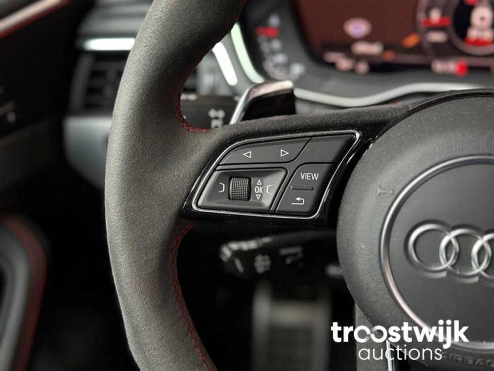 Audi RS4 Avant 2.9 TFSI V6 Quattro NEU-MODELL 450PS 2018, NL-Nummernschild