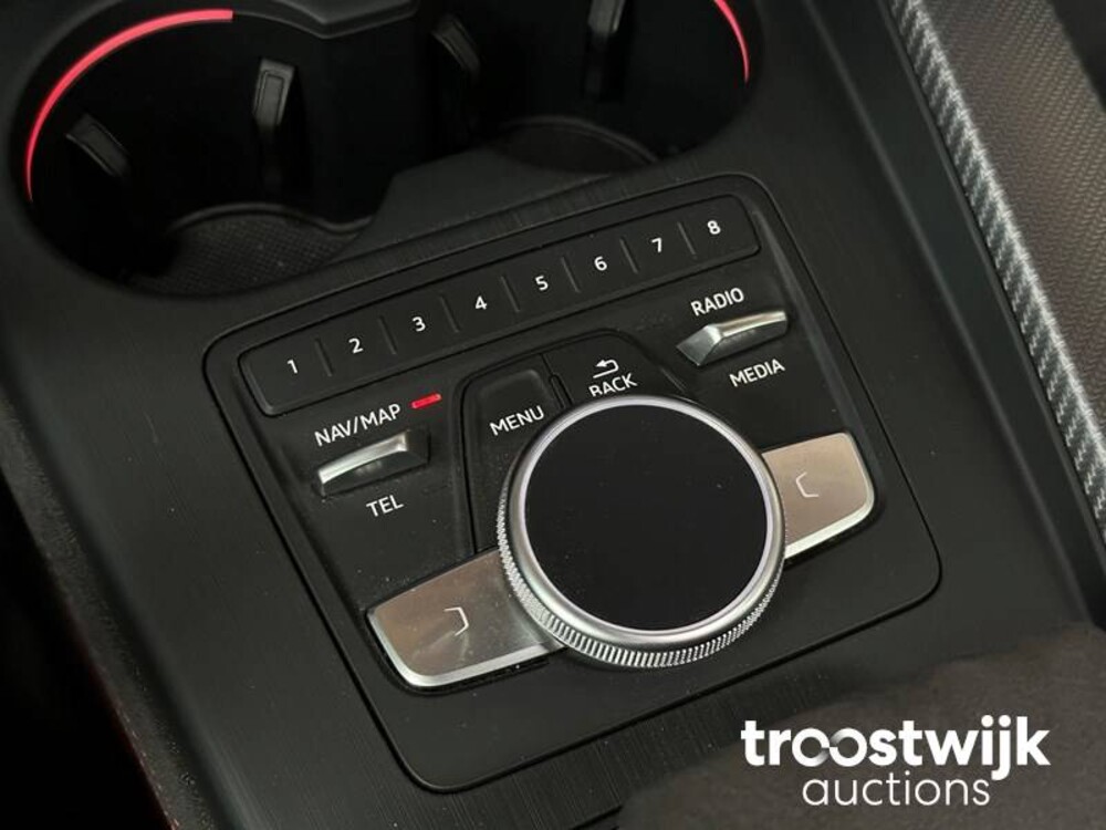 Audi RS4 Avant 2.9 TFSI V6 Quattro NEU-MODELL 450PS 2018, NL-Nummernschild