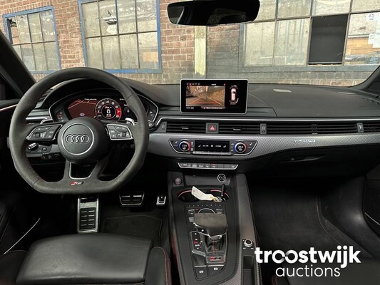 Audi RS4 Avant 2.9 TFSI V6 Quattro NEW-MODEL 450hp 2018, NL-License plate