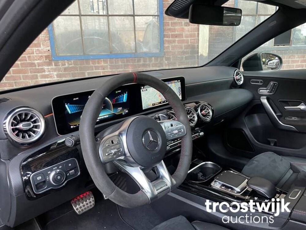 Mercedes-Benz A35 AMG 4Matic Premium Plus 306 PS 2019 A-Klasse, J-833-GL