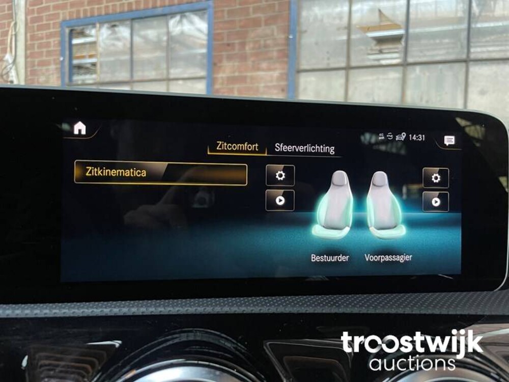 Mercedes-Benz A35 AMG 4Matic Premium Plus 306 PS 2019 A-Klasse, J-833-GL