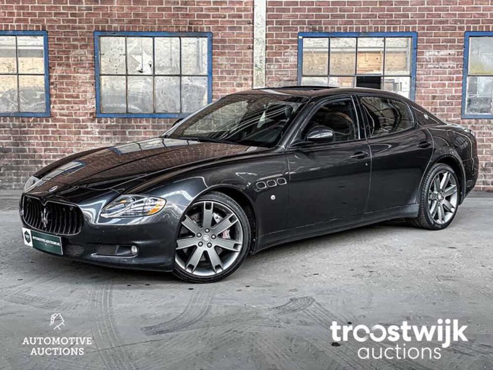 Maserati Quattroporte GTS 4.7 V8 439 PS 2011