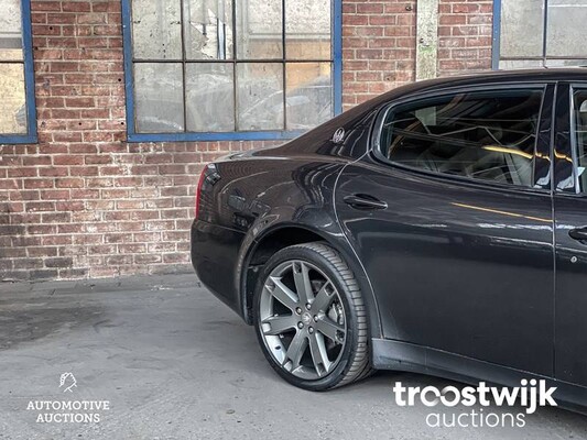 Maserati Quattroporte GTS 4.7 V8 439hp 2011