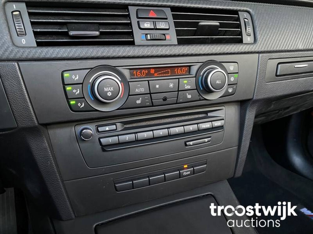 BMW M3 E93 4.0 V8 420 PS 2012 DCT