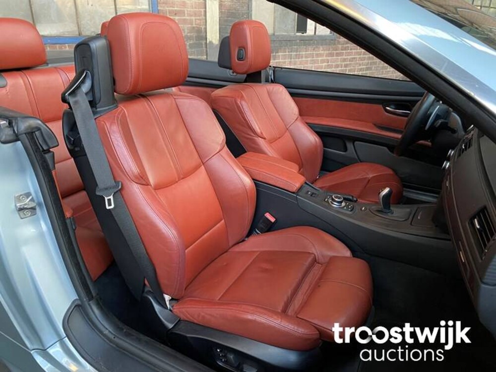 BMW M3 E93 4.0 V8 420 PS 2012 DCT