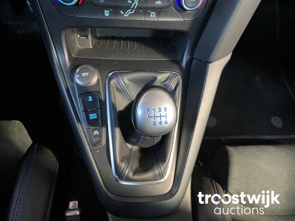 Ford Focus RS 2.3  350PS 2016