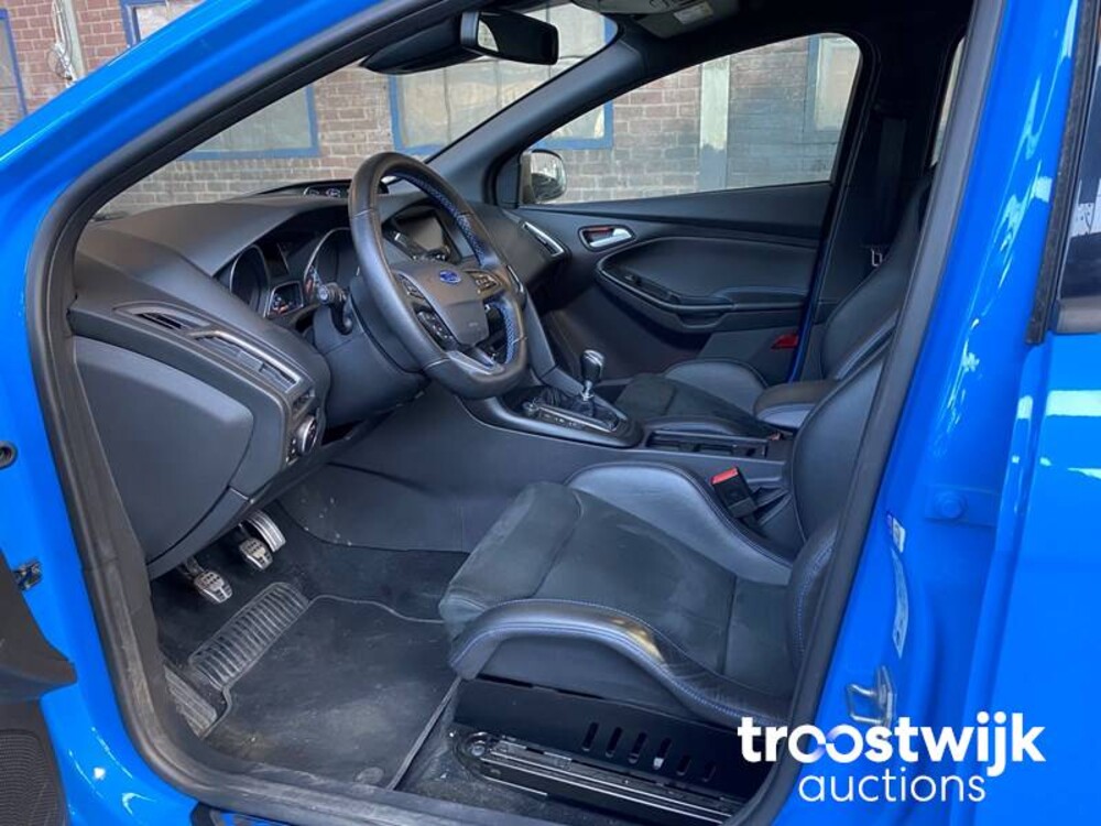 Ford Focus RS 2.3  350PS 2016