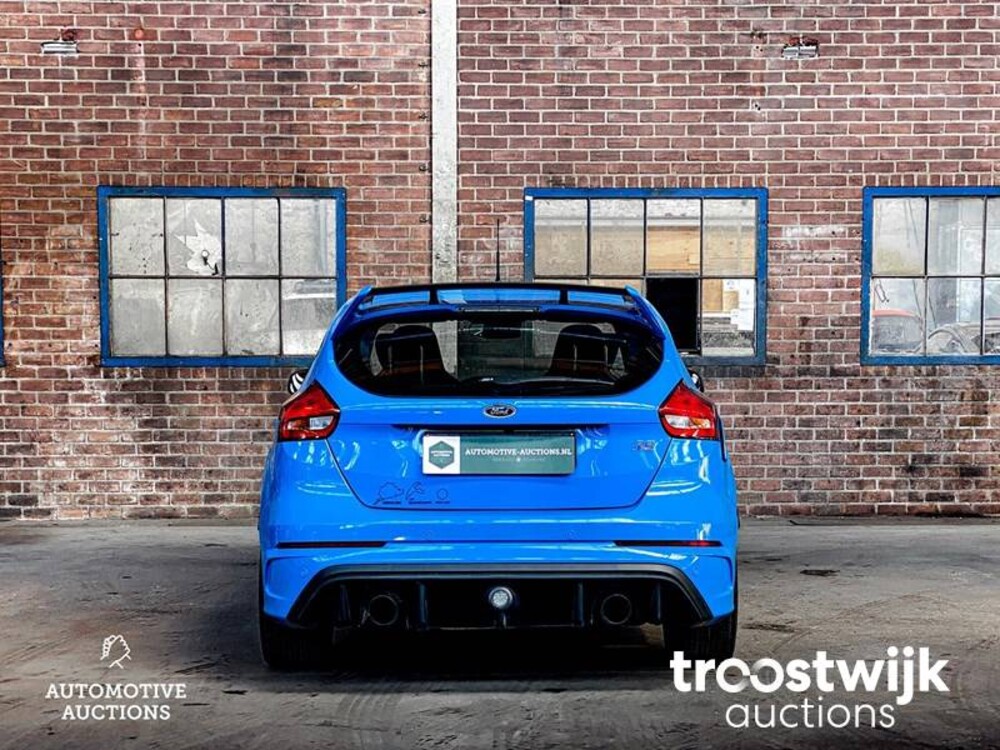 Ford Focus RS 2.3  350PS 2016