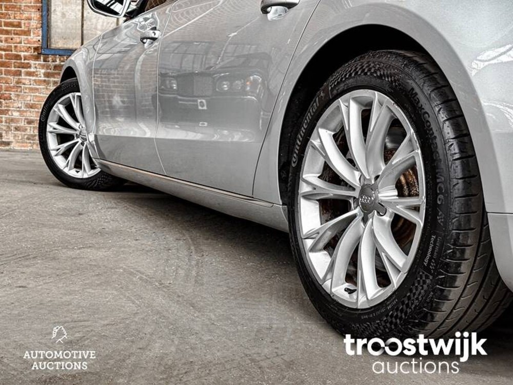 Audi A8 Lang 4.0 TFSI V8 435PS 2013